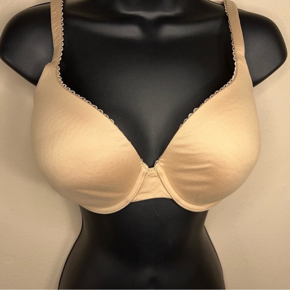 32DDD VICTORIAS SECRET BEIGE BRA UNDERWIRE LINED PERFECT COVERAGE - Picture 6 of 10